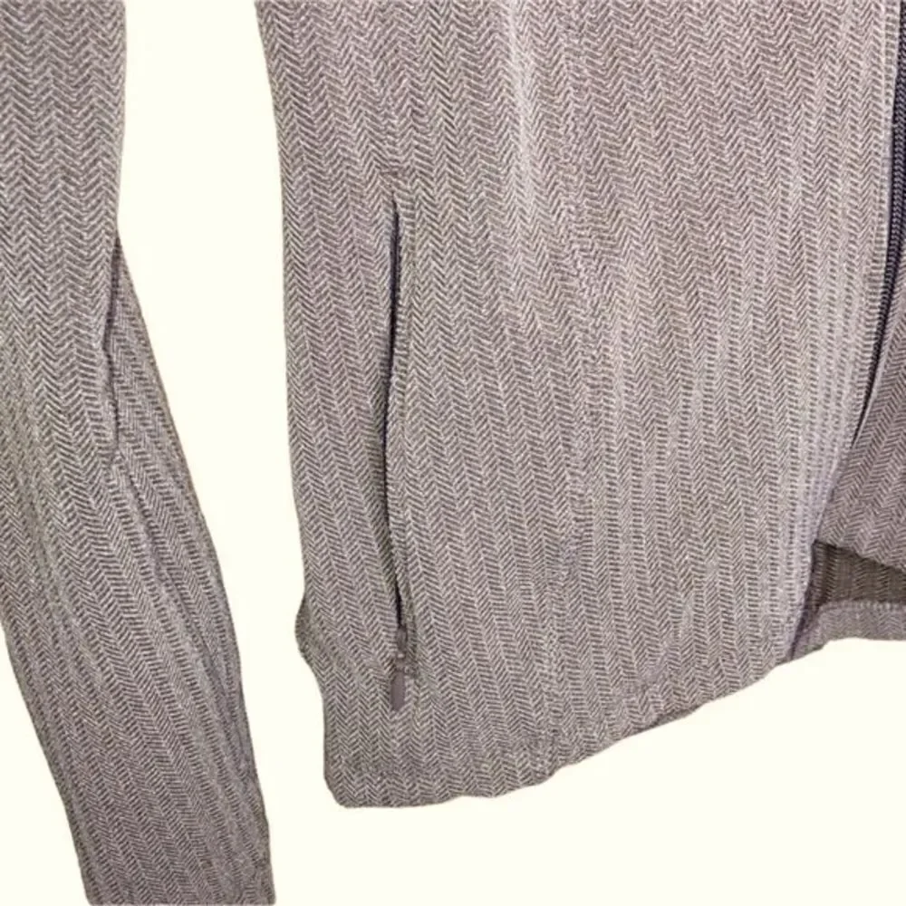 Athleta Sweater Woman’s Size S